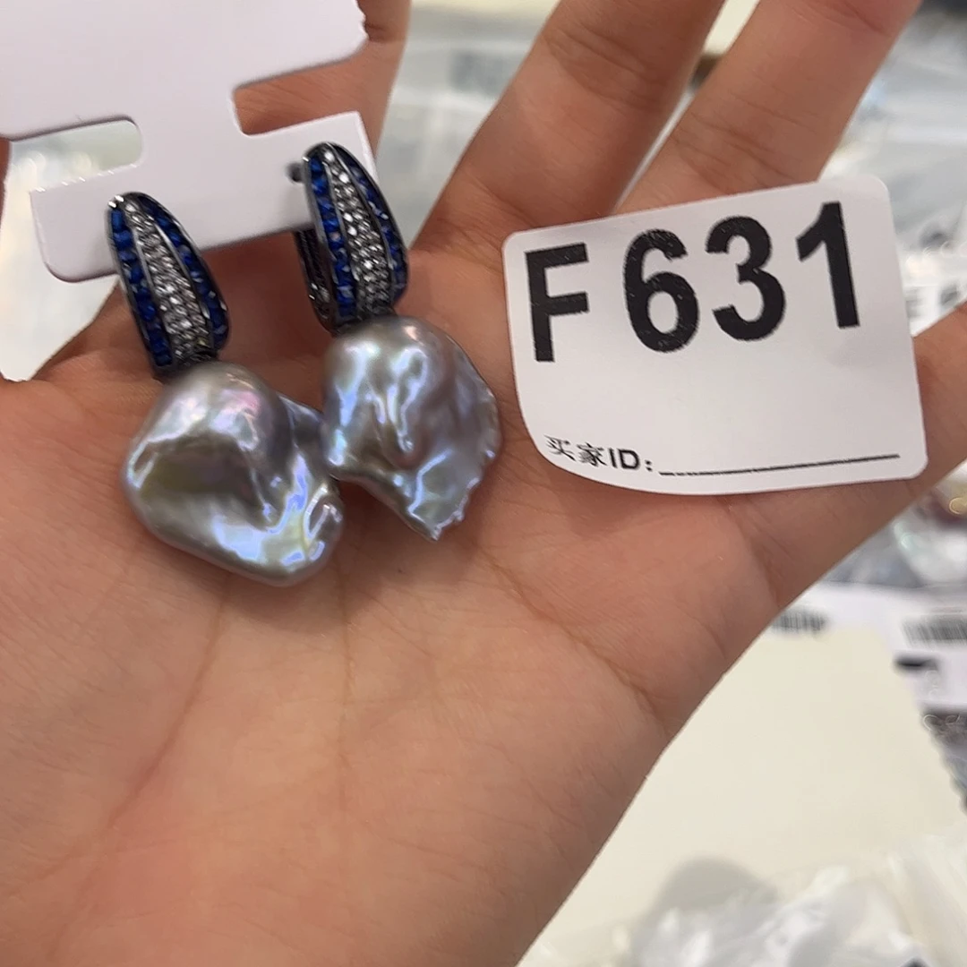 淡水珍珠合金耳饰