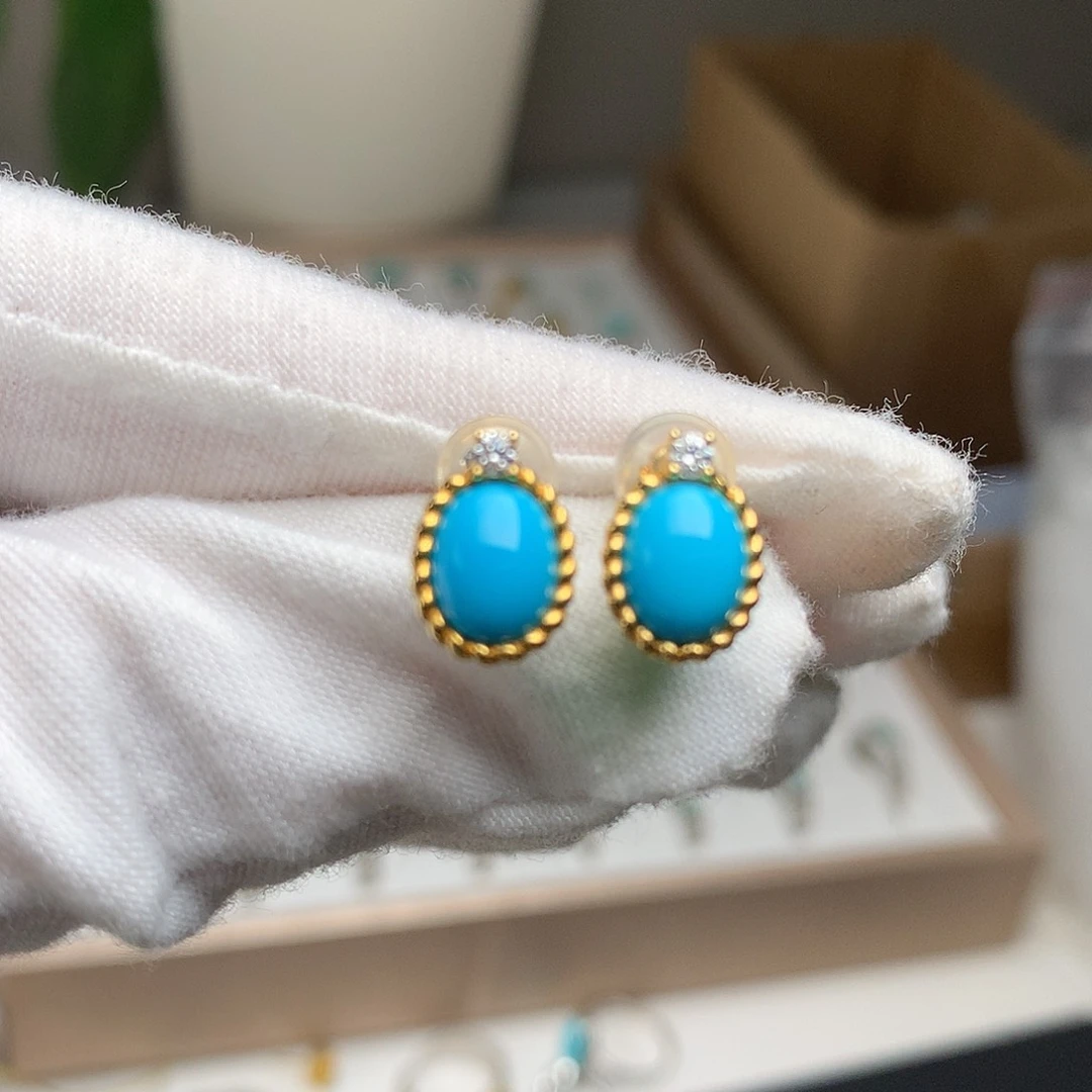 18K金镶嵌绿松石珠宝奇石