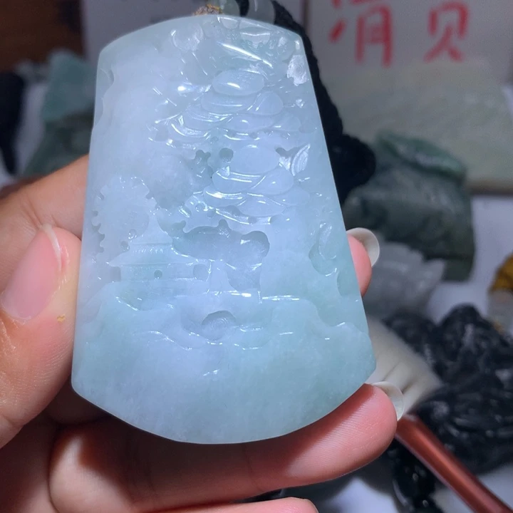 翡翠未镶嵌颈饰保真天然A货翡翠