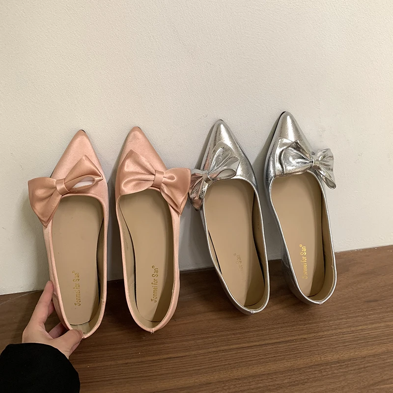 轻熟风韩版大蝴蝶结银色内增高一脚蹬软皮单鞋通勤女鞋子