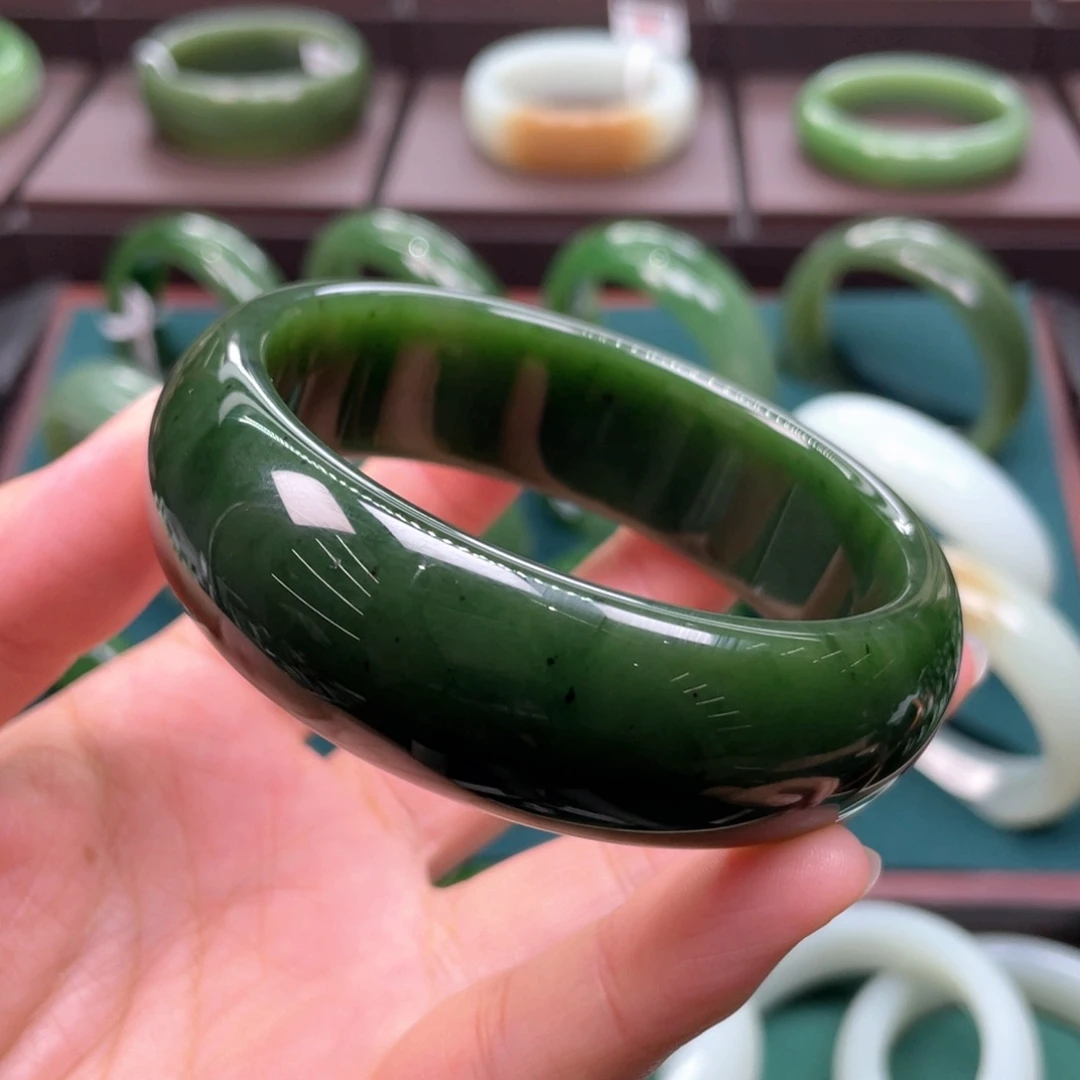 和田玉（碧玉）未镶嵌手镯6162