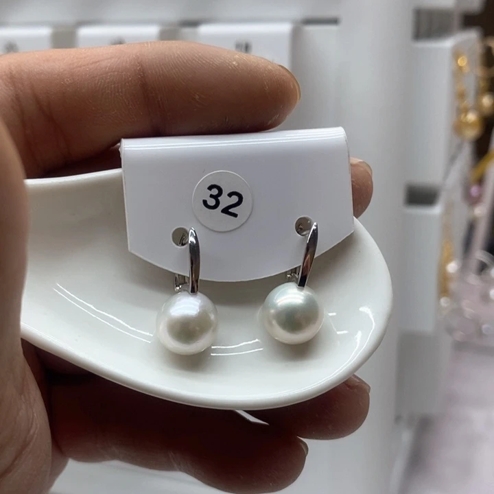 淡水珍珠银S925镶嵌耳饰
