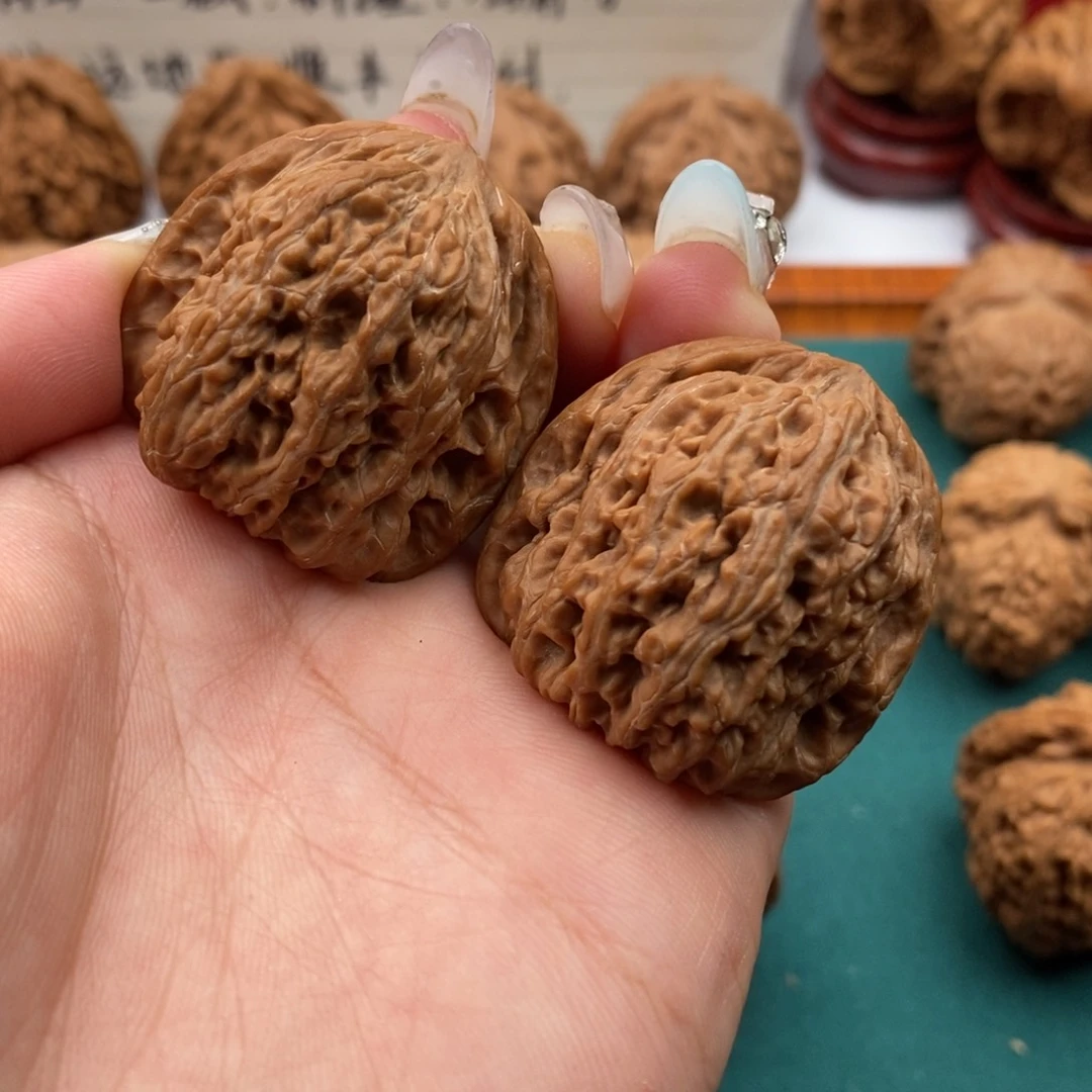 文玩核桃把件36全品密纹