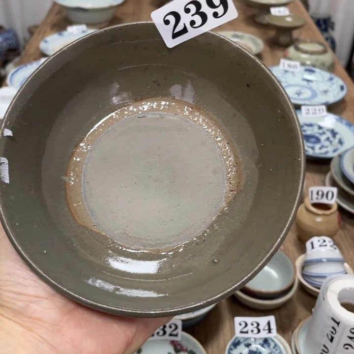 君***）漂漂亮亮的瓷器号239