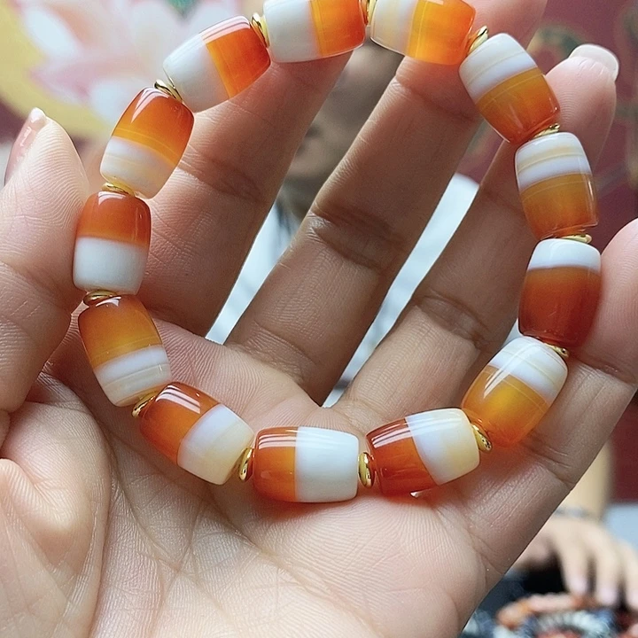 玛瑙/玉髓颈饰合金