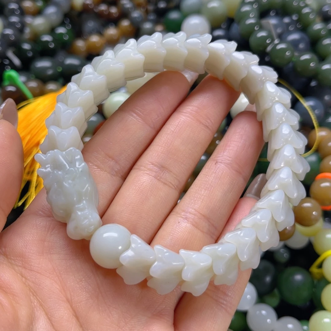 未镶嵌手链和田玉