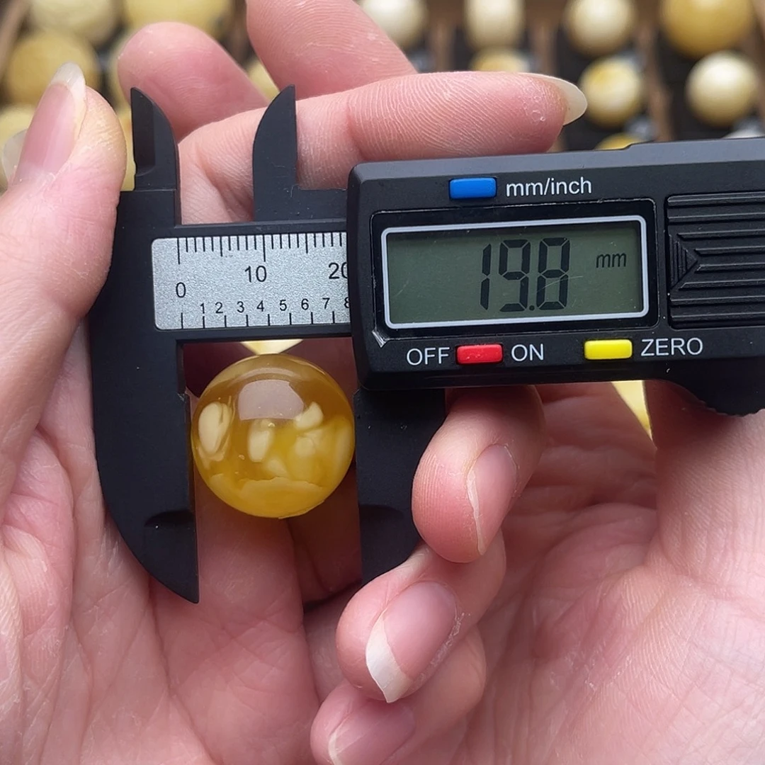 琥珀未镶嵌裸石蜜蜡圆珠