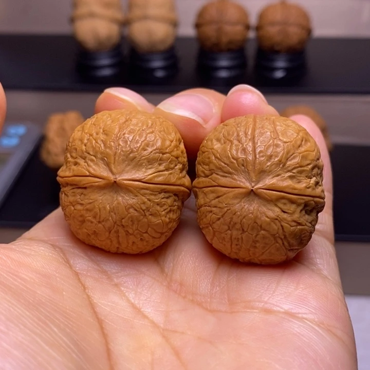文玩核桃把件铁蛋10