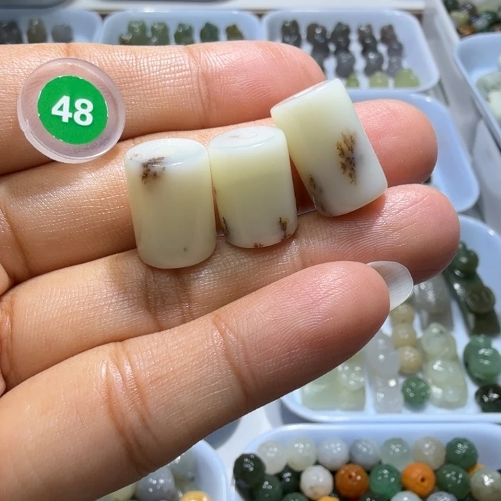 未镶嵌和田玉珠宝半成品