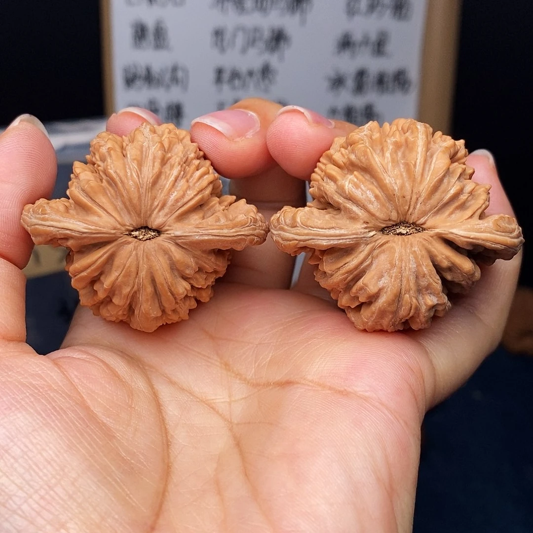 把件文玩核桃四座楼