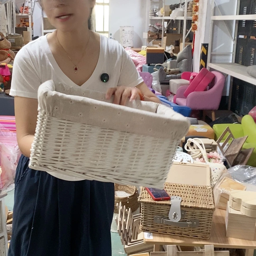 【闪购商品】翻盖塑料这是拍一发二编号016