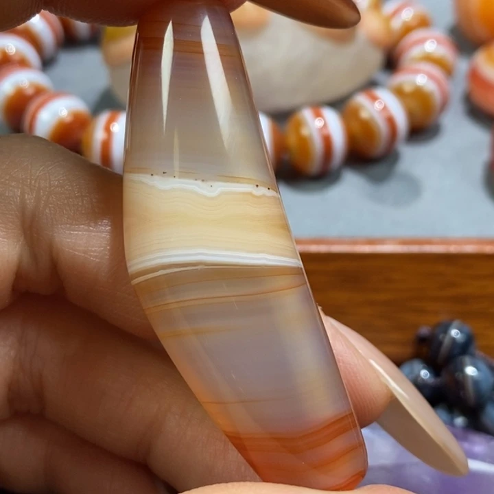 玛瑙/玉髓未镶嵌颈饰