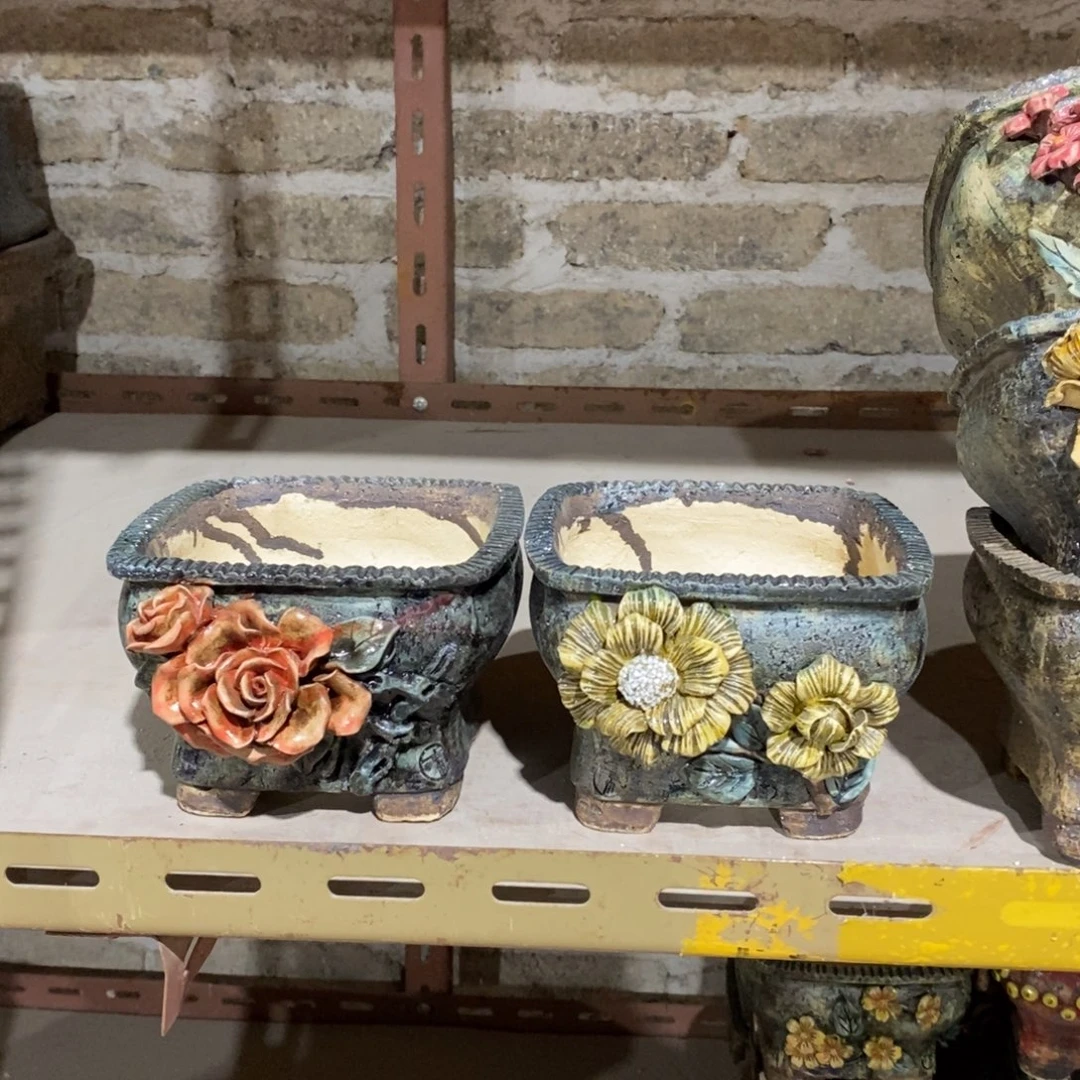 红陶青藤花器多肉花盆