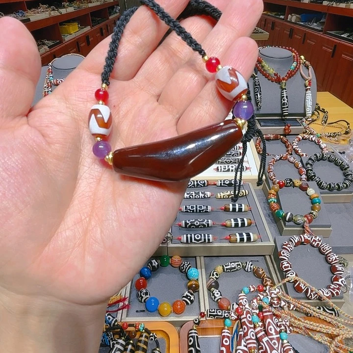 未镶嵌玛瑙/玉髓珠宝奇石