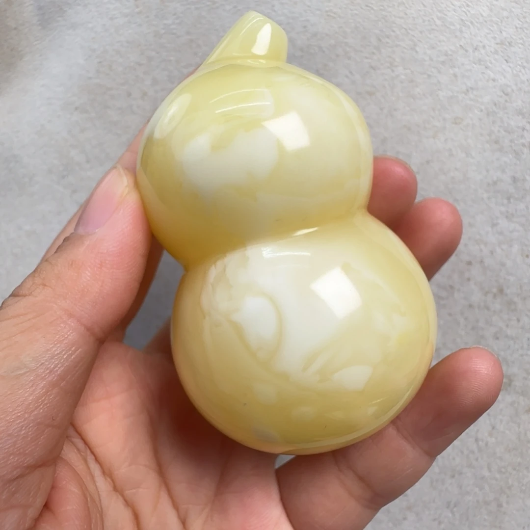 蜜蜡未镶嵌珠宝奇石