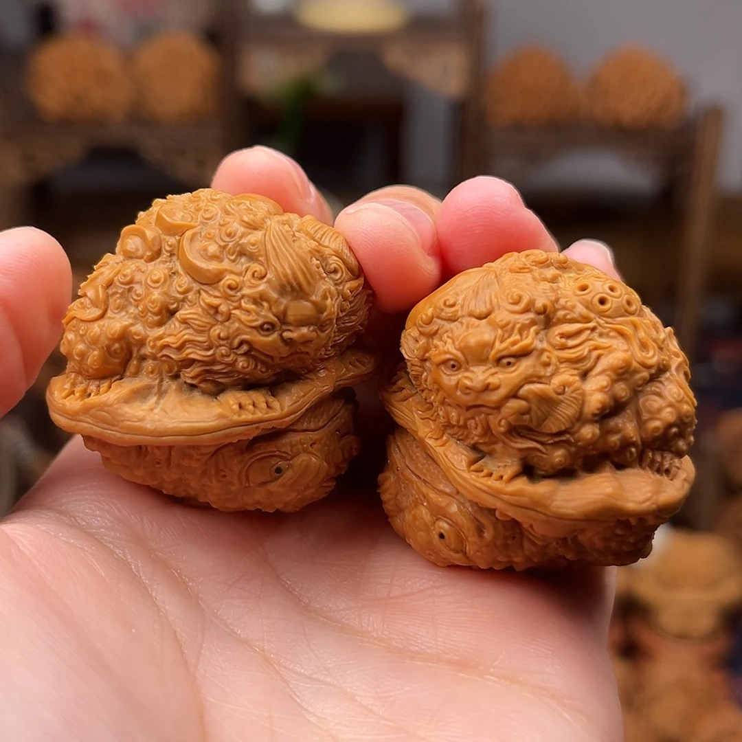 核桃把件R**®貔貅金蟾