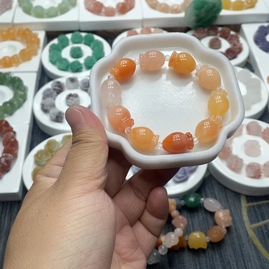 石英质玉（非洲翠）合金手串