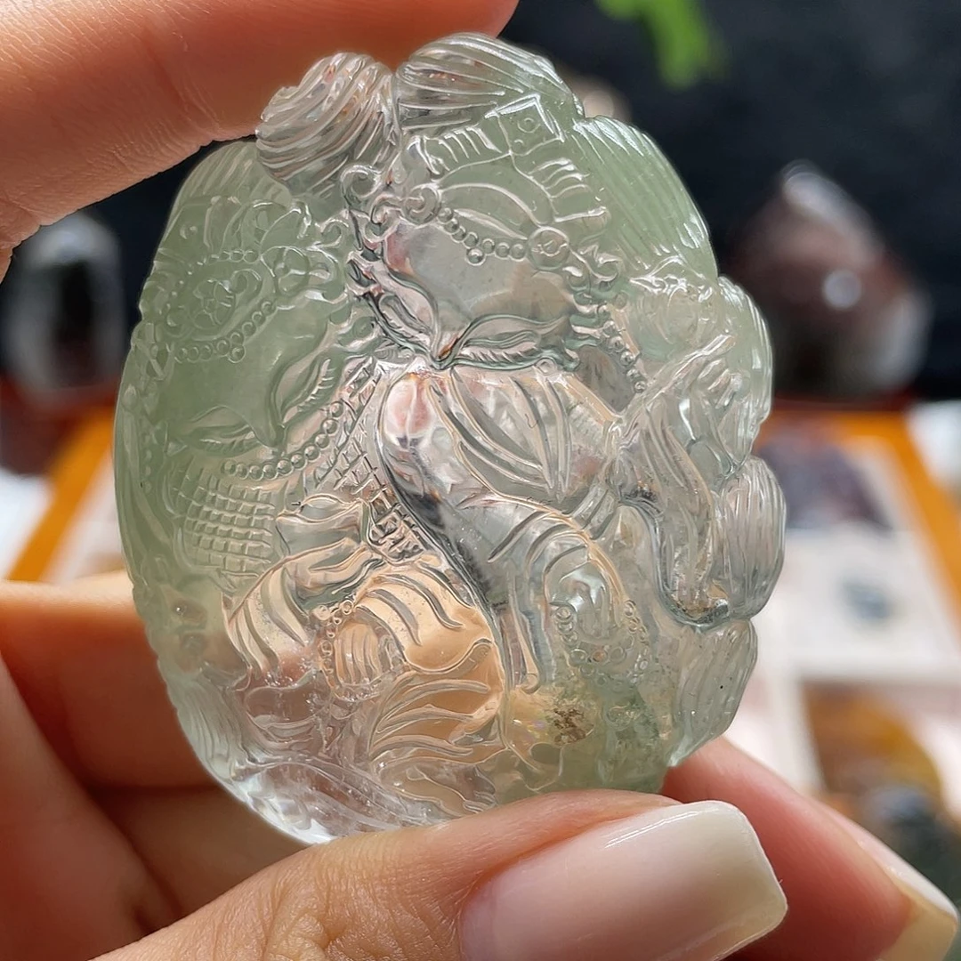 颈饰未镶嵌水晶J***a