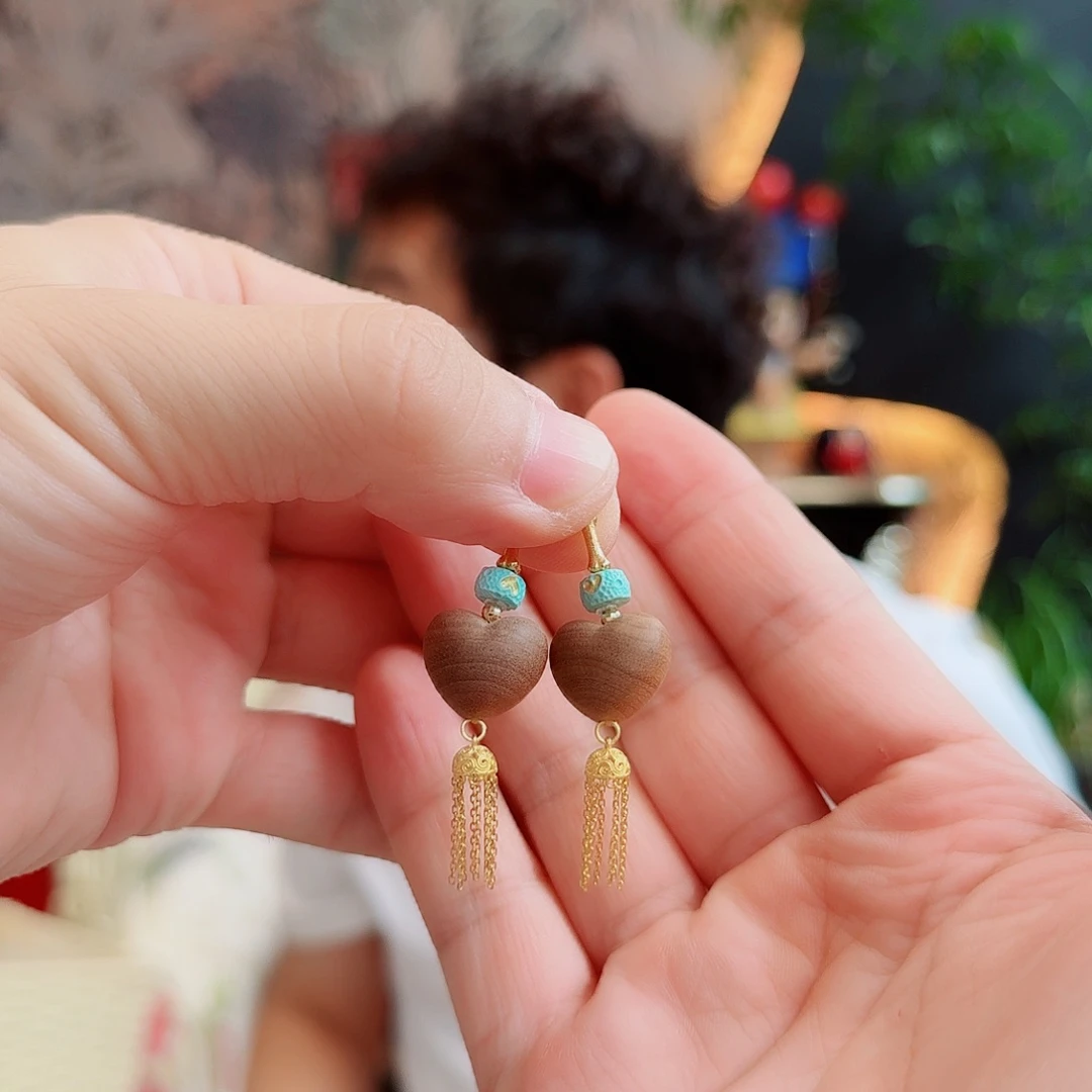 绿松石18K金镶嵌耳饰耳饰
