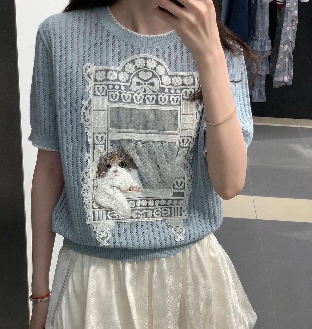 25款夏季新品蕾丝猫咪贴布刺绣圆领镂空毛衫T恤
