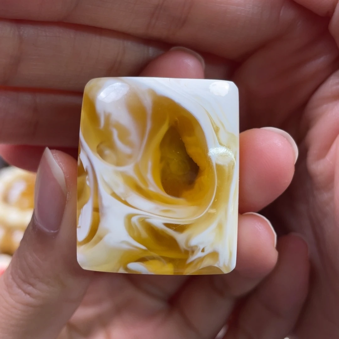 裸石蜜蜡未镶嵌琥珀蜜蜡