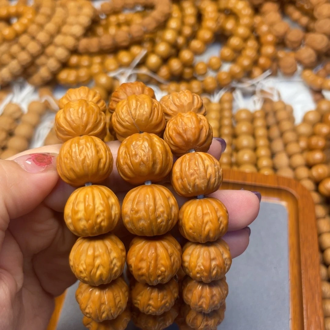 猴头核桃雕刻京八棱