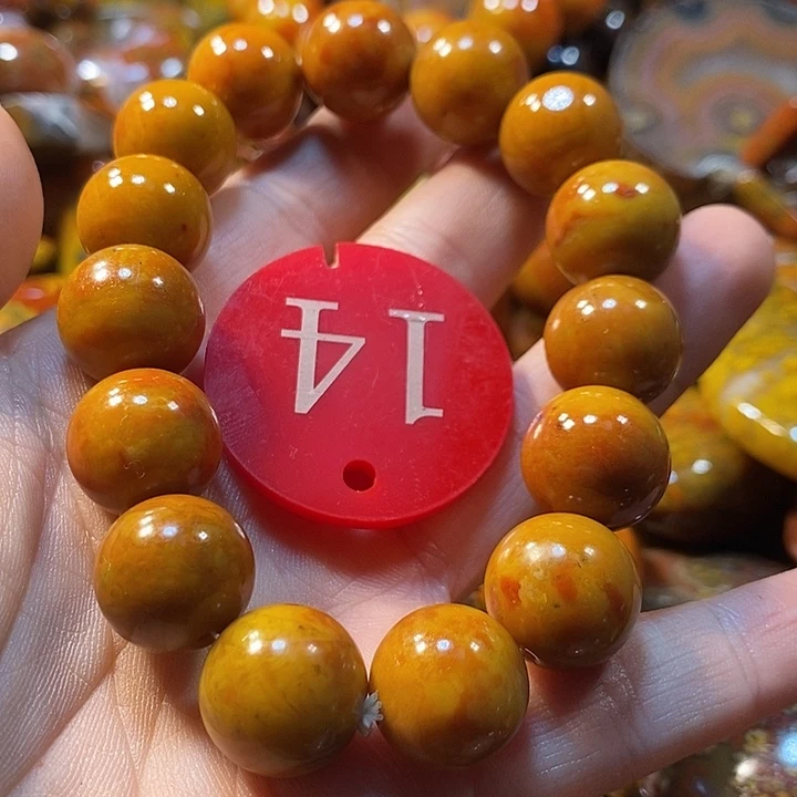 锦***弦玛瑙/玉髓未镶嵌手链