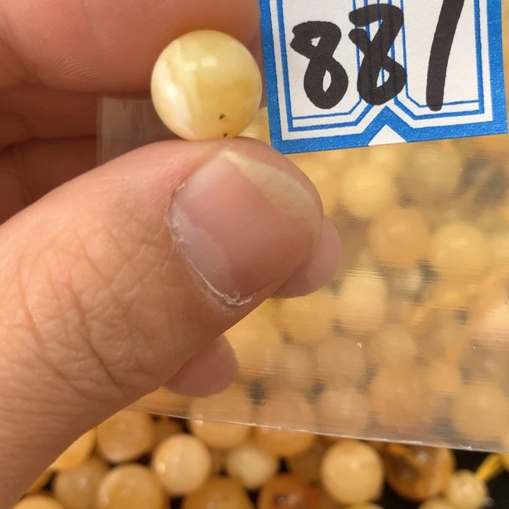 裸石琥珀未镶嵌11.2