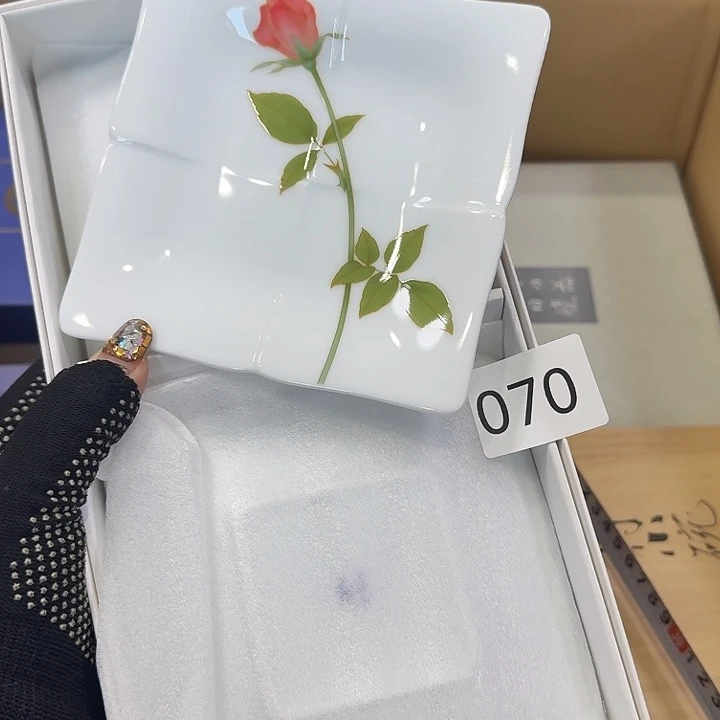 很好看的钵子很好看啊碟子