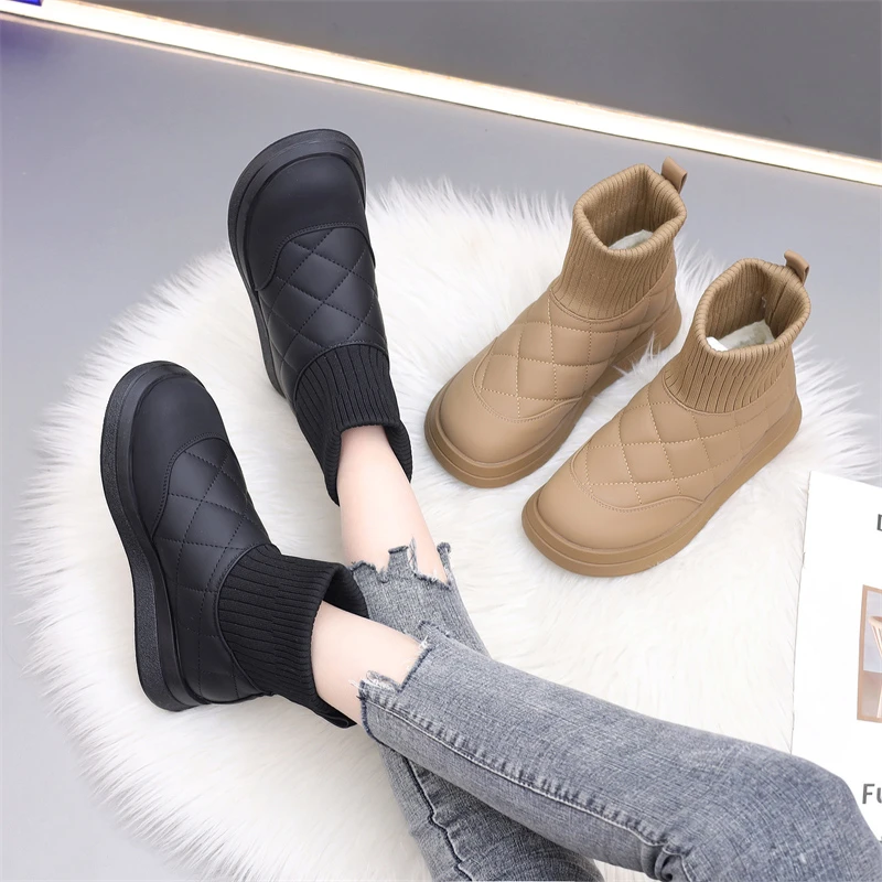 冬季保暖雪地靴女平底2024年新款加绒加厚防滑保暖复古百搭雪地棉