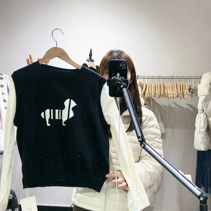【闪购商品】黑色开衫