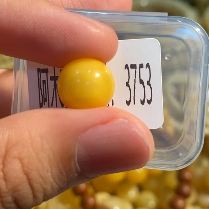 琥珀未镶嵌珠宝奇石3753