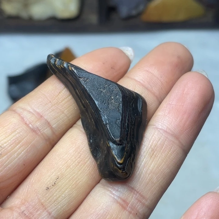 大***绿石材戈壁牧民美石原石