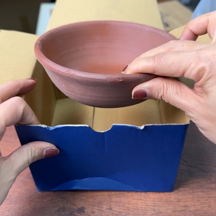 一个陶瓷物件哈哈哈哈