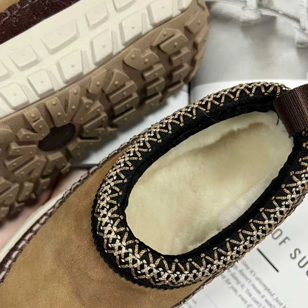 -皮毛一体冬季厚底保暖软糯舒适加厚懒人鞋-101003