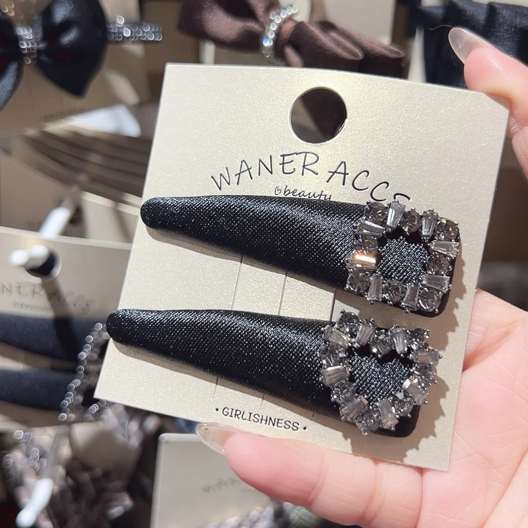 非金属缎面爱心方钻掰掰一对