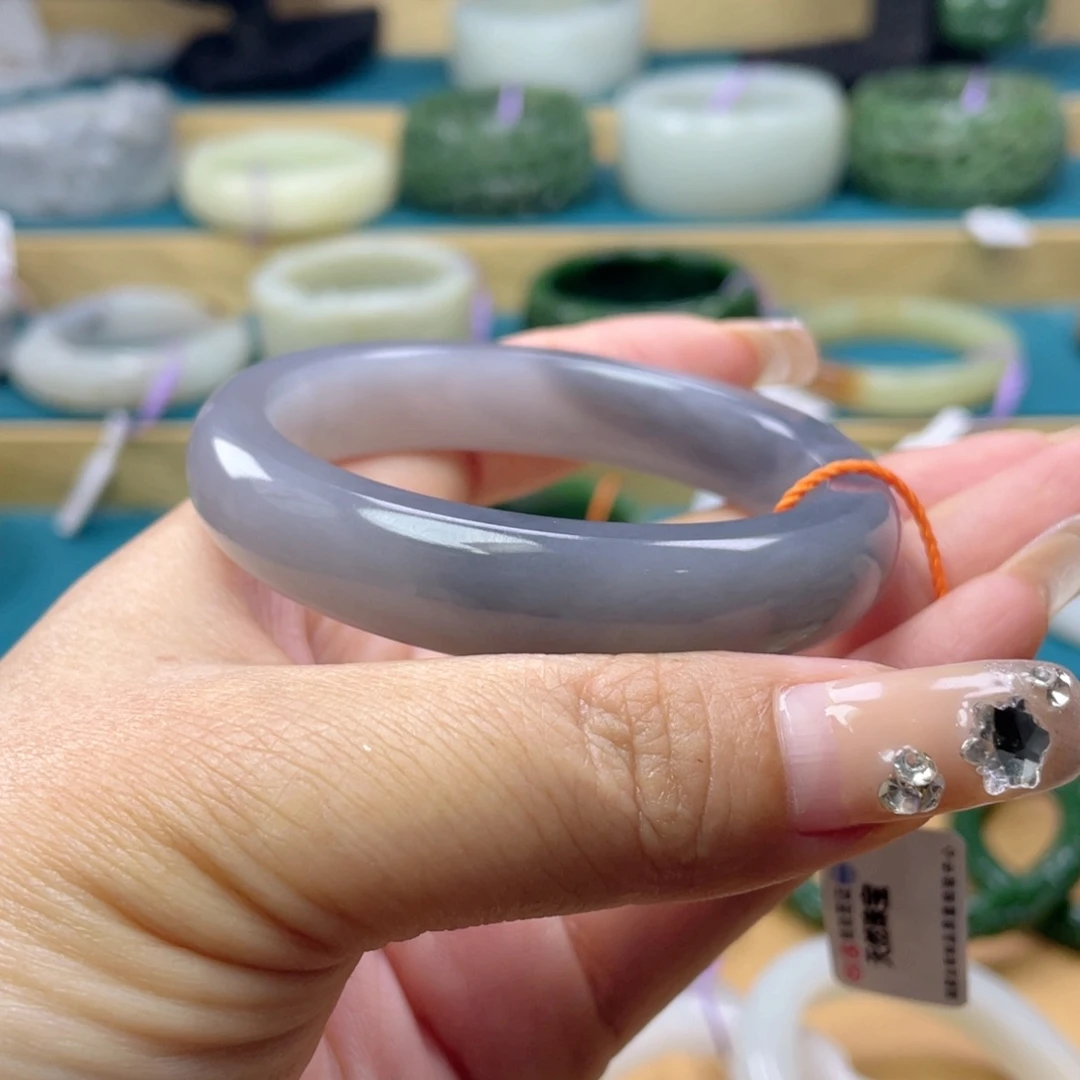 和田玉手镯未镶嵌24