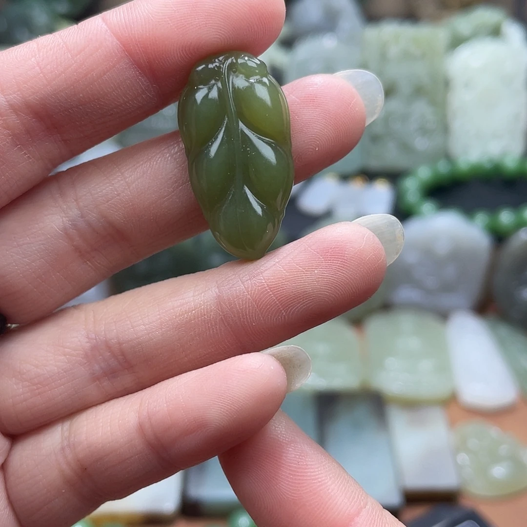 和田玉未镶嵌项圈