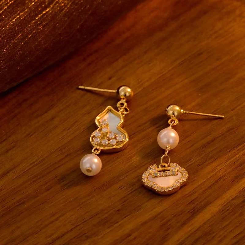 铜合金合成锆石耳饰 f080---复古古法葫芦新中式气质百搭吊坠耳环