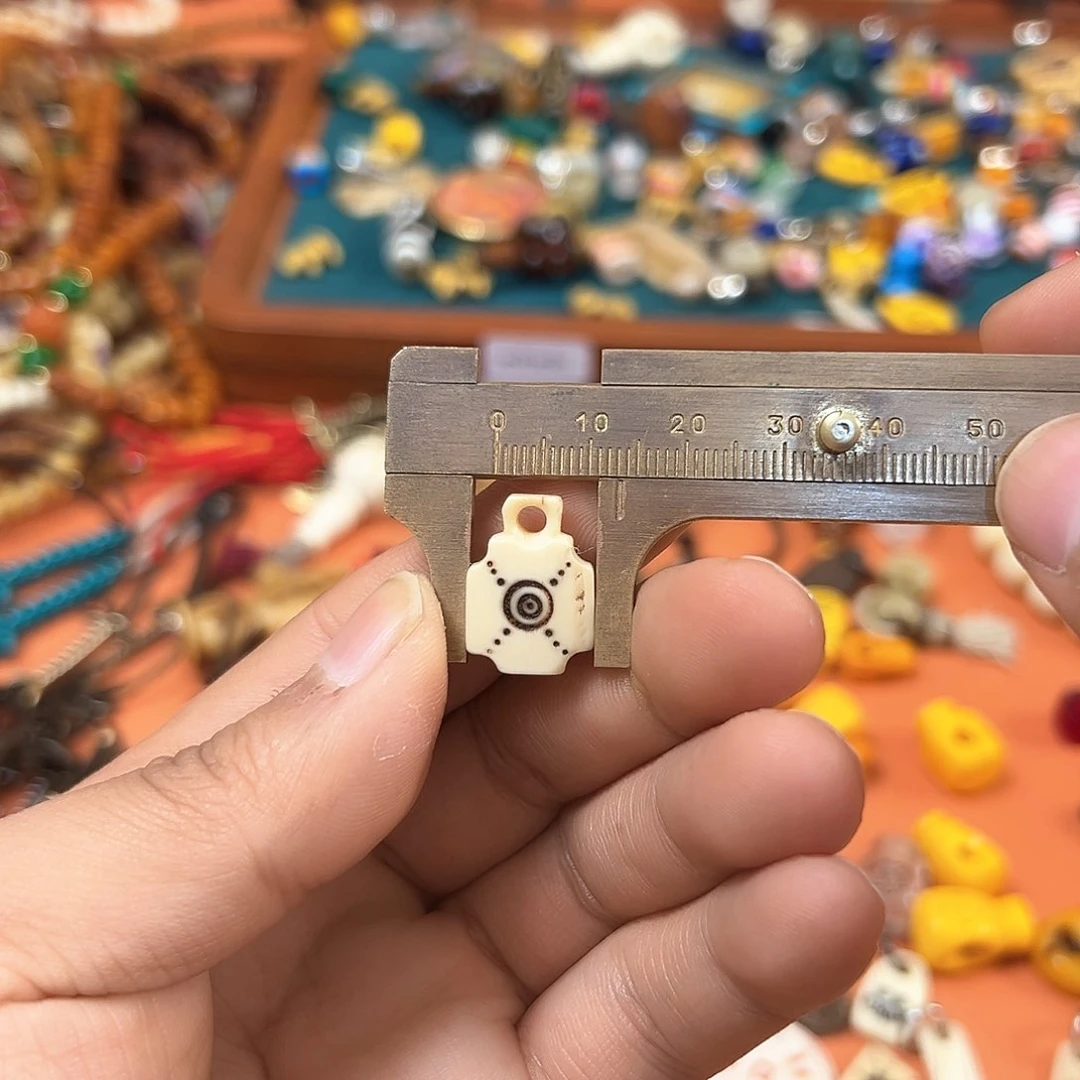 琉璃成品玛吉阿米藏式臻品直播间