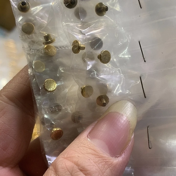 无纺布驴家0.55平面对打钉10套