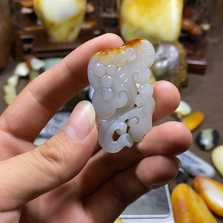 和田玉未镶嵌挂件