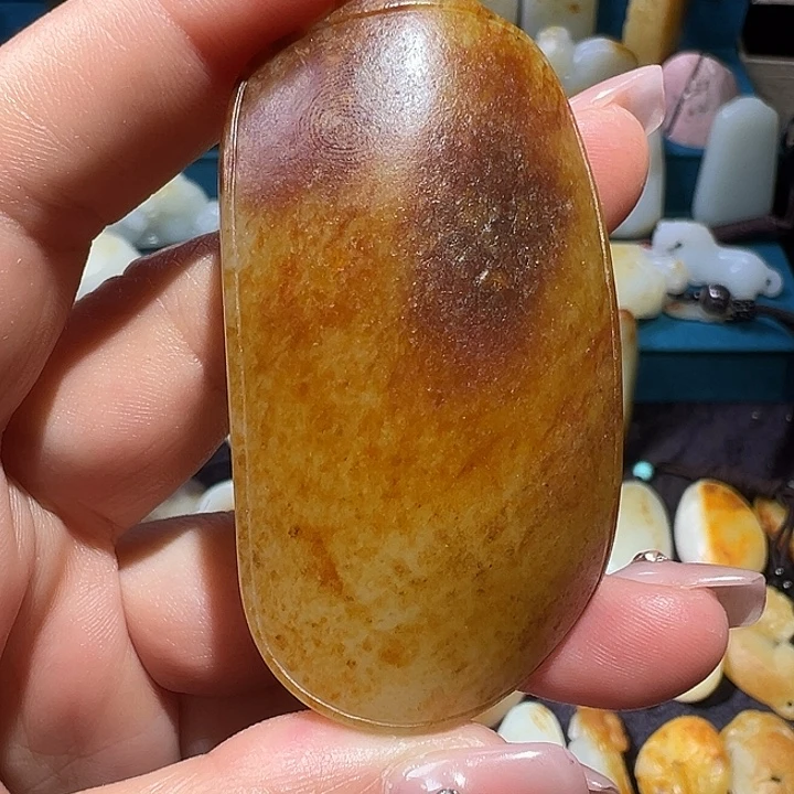 和田玉未镶嵌项链