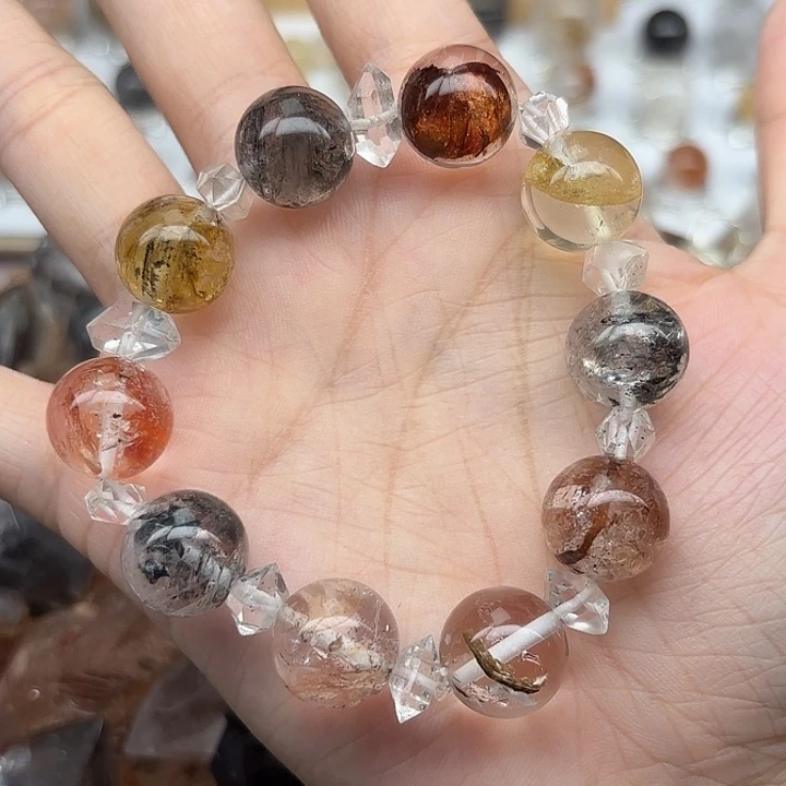 水晶手串未镶嵌闪灵钻手串