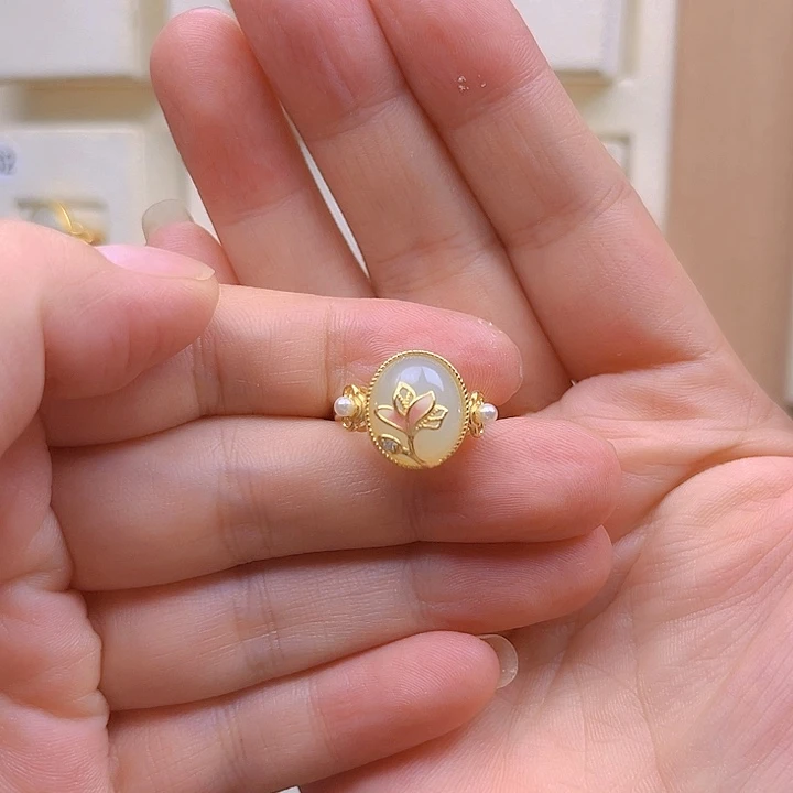 和田玉戒指银S925镀金镶嵌