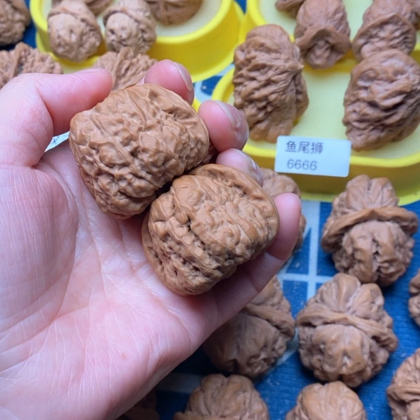 【闪购商品】手串/手链核桃边40蛤蟆头