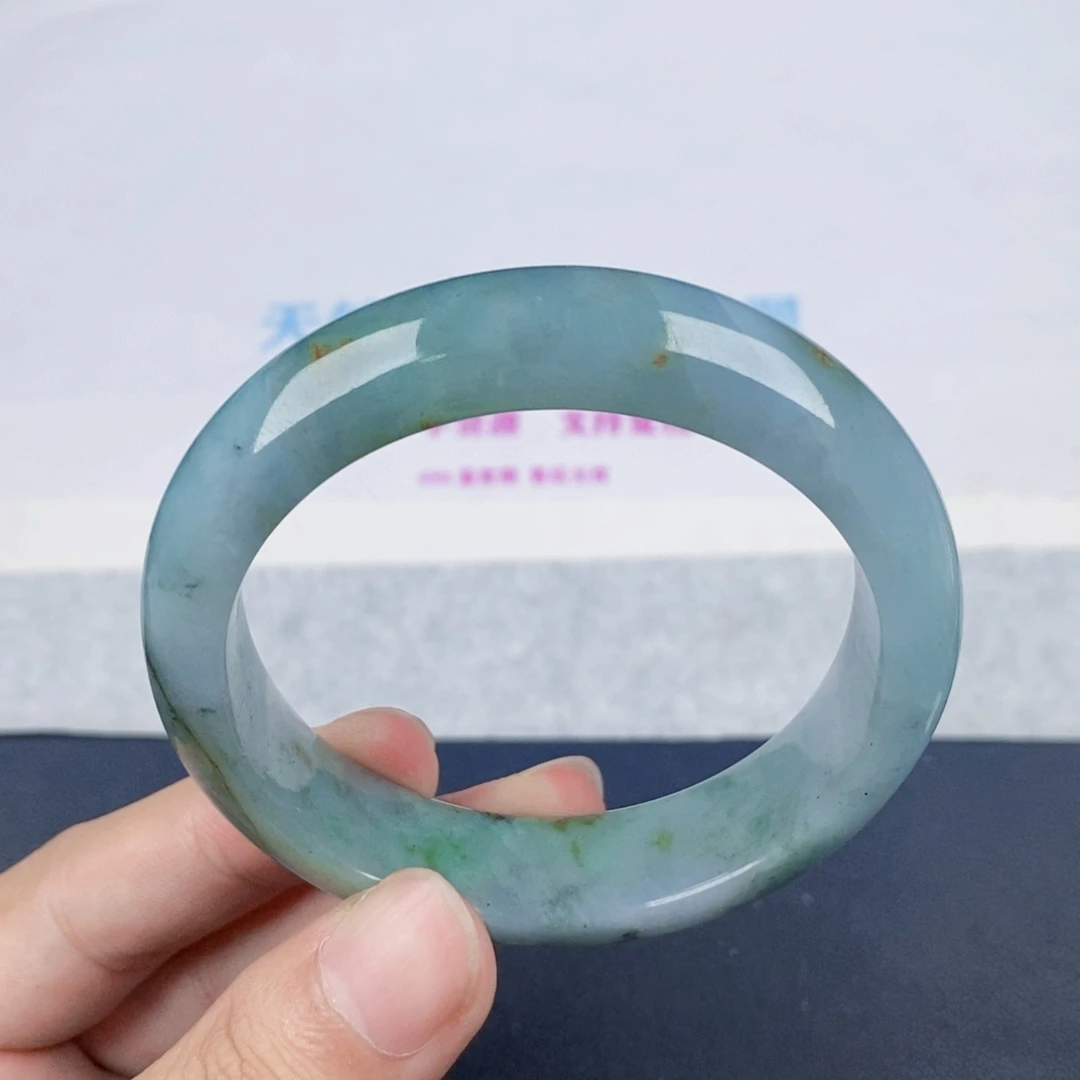 翡翠未镶嵌手镯翡翠手镯