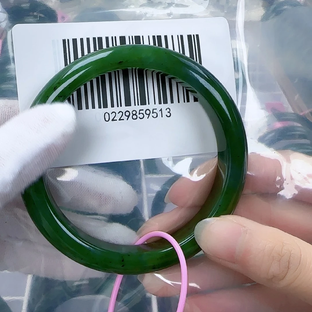 和田玉（碧玉）手镯未镶嵌63