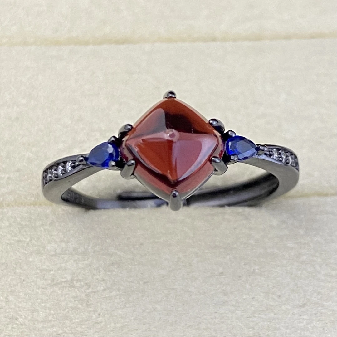 糖塔 黑色托 天然石榴石戒指s925银 主石7mm 简约经典大方时尚Y2