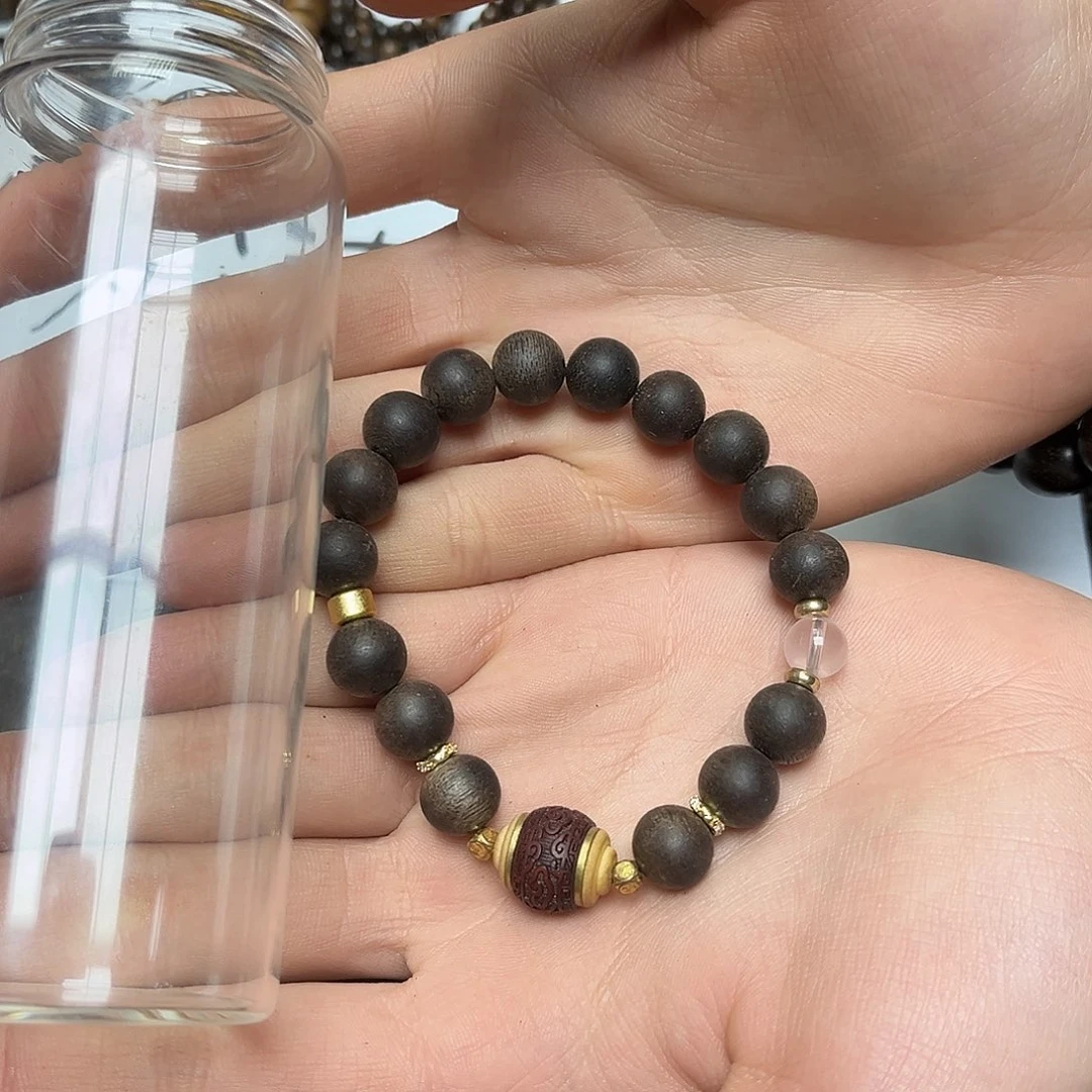 大叶紫檀（黑酸枝木类）